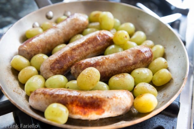 Sausage and Grapes (Salsicce all'uva)