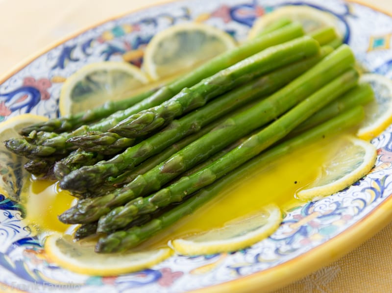Asparagi all’agro (Asparagus with Lemon and Olive Oil)