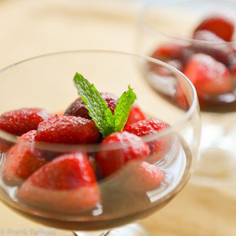 Fragole in vino rosso (Strawberries in Red Wine)